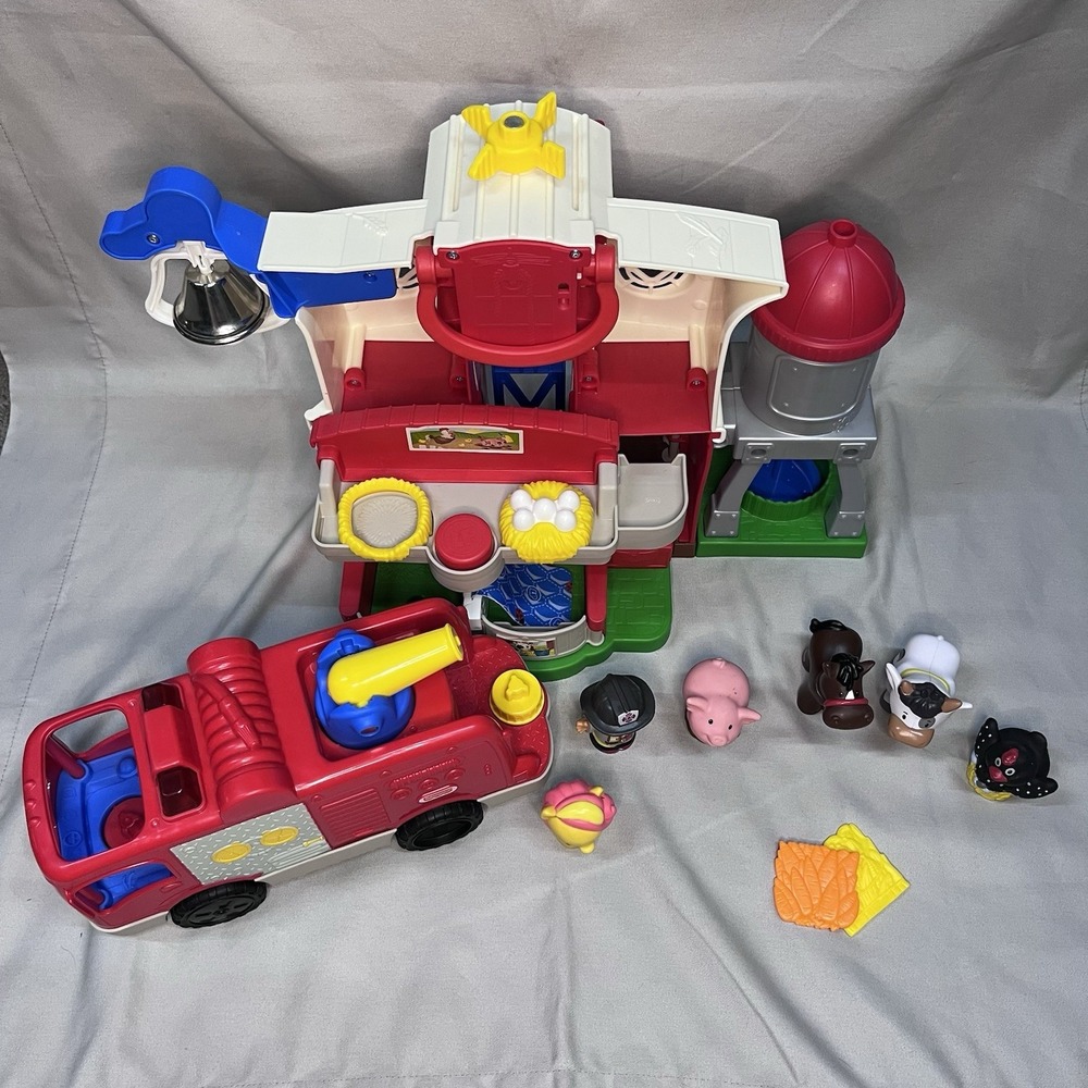 Fisher-Price Little People Farm Barn Playset & Fire Truck Lights & Sound WORK! - Picture 12 of 12